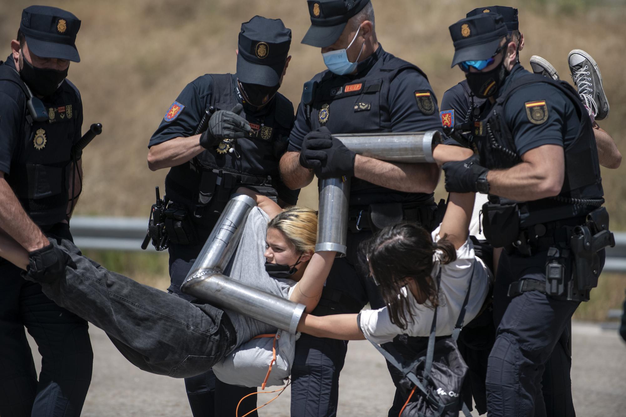 Rebelión por el Clima bloquea la sede de Repsol en Móstoles - 21